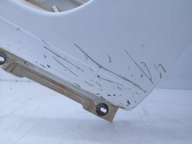 Recambio de aleta delantera derecha para renault kangoo dynamique acción especial referencia OEM IAM   