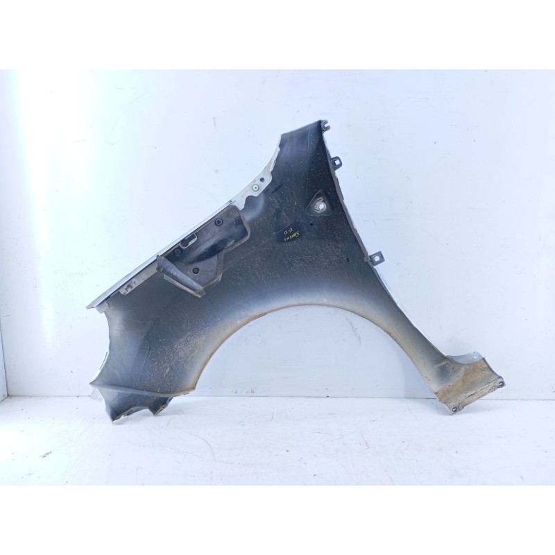 Recambio de aleta delantera derecha para renault kangoo dynamique acción especial referencia OEM IAM   
