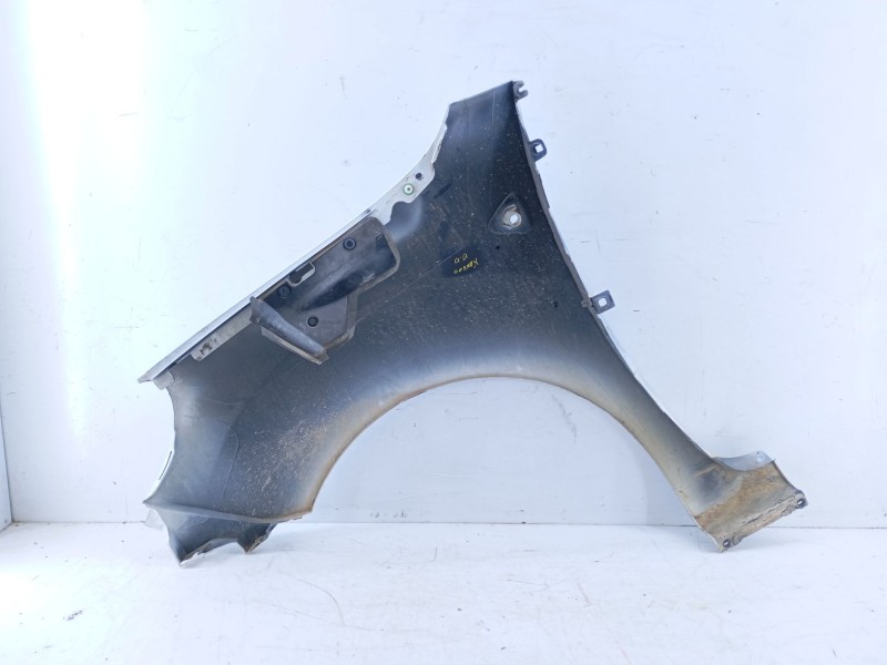 Recambio de aleta delantera derecha para renault kangoo dynamique acción especial referencia OEM IAM   