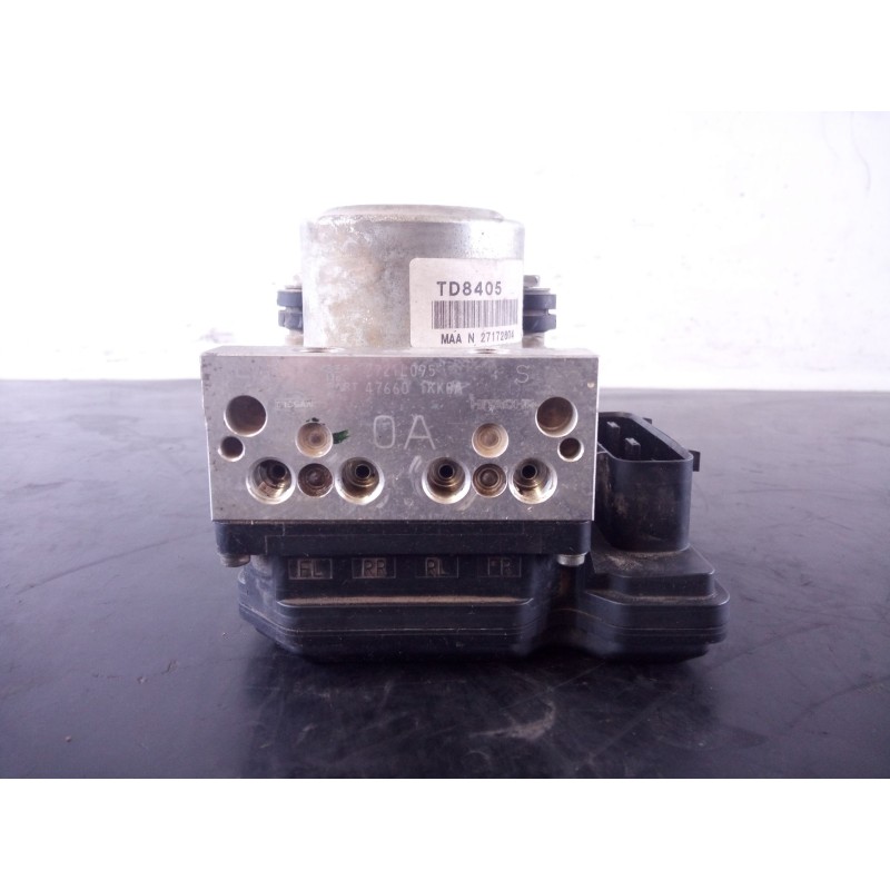Recambio de abs para nissan juke (f15) acenta referencia OEM IAM 476601KK0A 8F2721L0095 