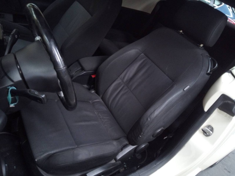 volkswagen new beetle (9c1/1c1) del año 2007