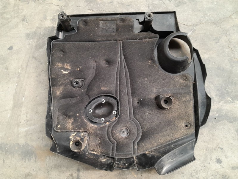 Recambio de tapa motor para mercedes-benz clase gla (x156) gla 220 d 4-matic (156.905) referencia OEM IAM   