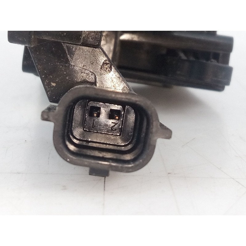 Recambio de cerradura maletero / porton para dacia duster ambience 4x2 referencia OEM IAM   