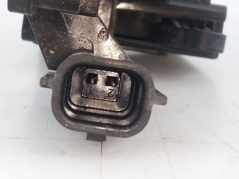 Recambio de cerradura maletero / porton para dacia duster ambience 4x2 referencia OEM IAM   