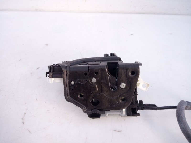 Recambio de cerradura puerta trasera izquierda para volkswagen touareg r-line 4 motion referencia OEM IAM 4G0839015J  