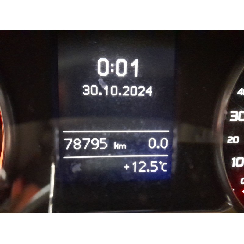 audi a1 sportback (8xa, 8xf) del año 2015