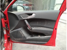 GUARNECIDO PUERTA DELANTERA DERECHA 