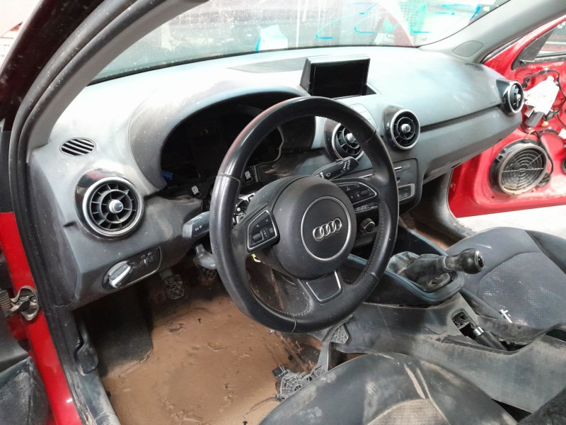Recambio de salpicadero para audi a1 sportback (8xa, 8xf) 1.0 tfsi referencia OEM IAM   