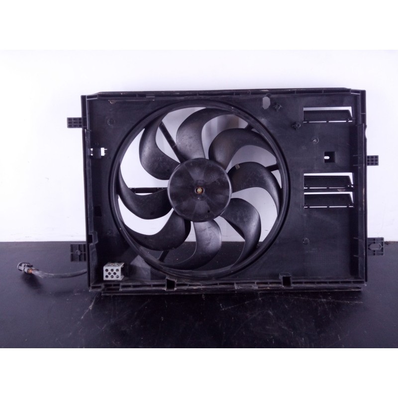 Recambio de electroventilador para peugeot 308 active bluehdi 130 referencia OEM IAM   