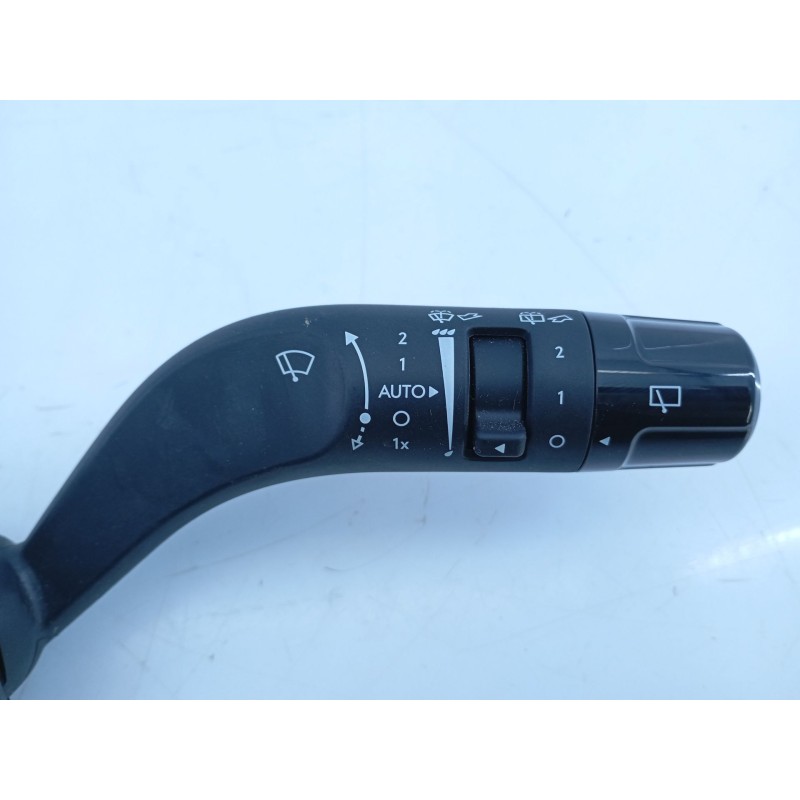 Recambio de mando intermitentes para hyundai kona 2 1.0 tgdi referencia OEM IAM   