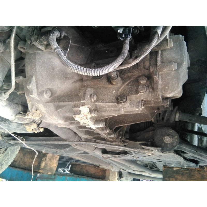 fiat punto berlina (188) del año 2011