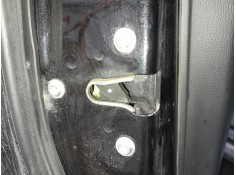 CERRADURA PUERTA DELANTERA IZQUIERDA 