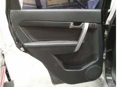 GUARNECIDO PUERTA TRASERA IZQUIERDA 