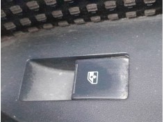 MANDO ELEVALUNAS TRASERO DERECHO 