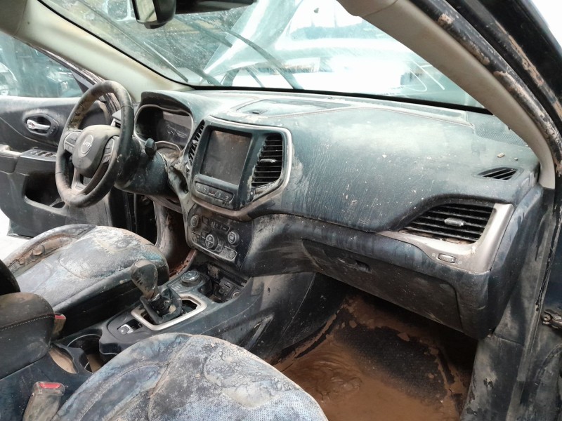 jeep cherokee (kl) del año 2015