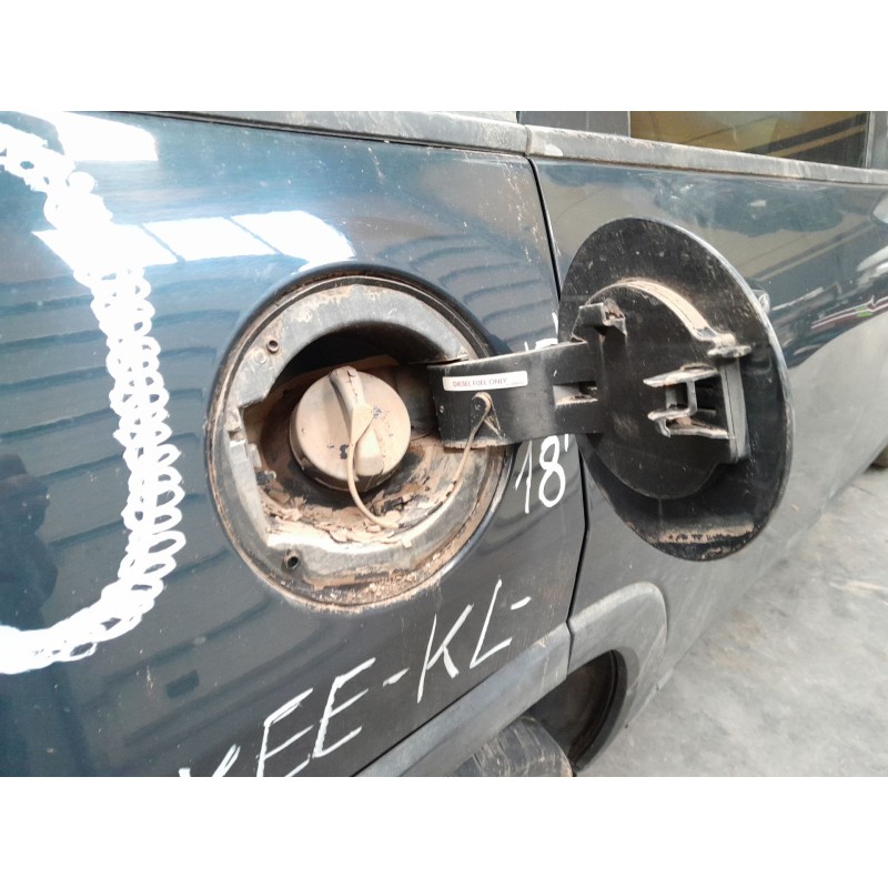 Recambio de tapa exterior combustible para jeep cherokee (kl) 2.2 crd 4x4 referencia OEM IAM   