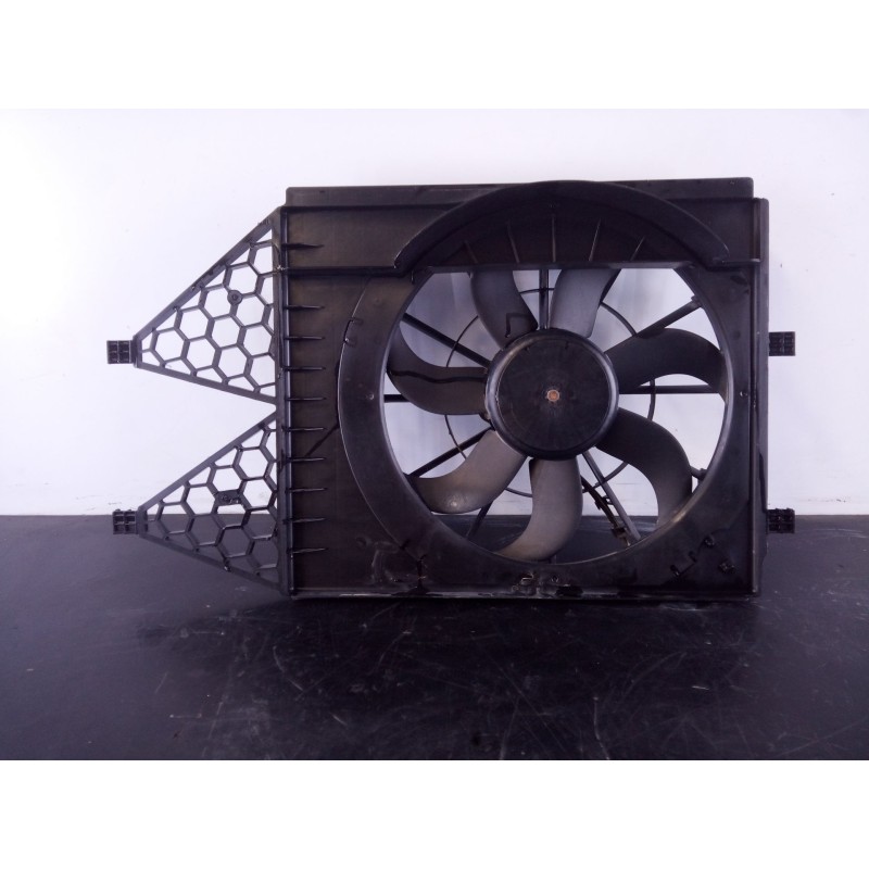 Recambio de electroventilador para skoda fabia active referencia OEM IAM 6R0959455E 0485340401 
