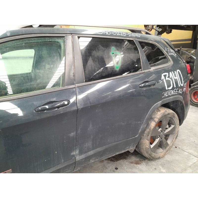 Recambio de puerta trasera izquierda para jeep cherokee (kl) 2.2 crd 4x4 referencia OEM IAM   
