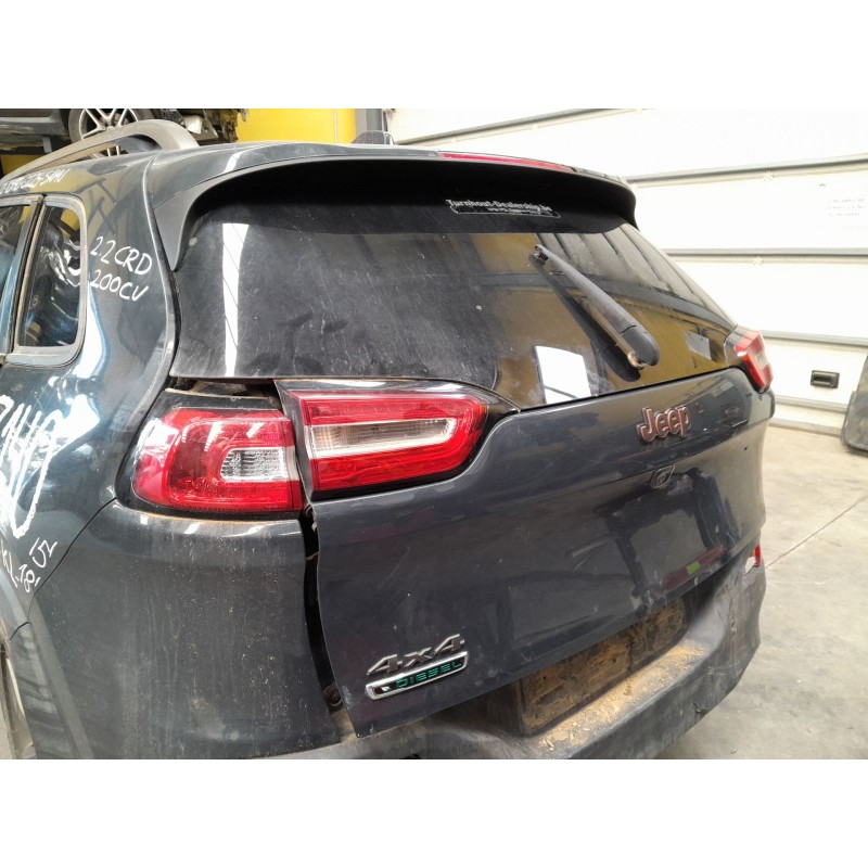 Recambio de porton trasero para jeep cherokee (kl) 2.2 crd 4x4 referencia OEM IAM   