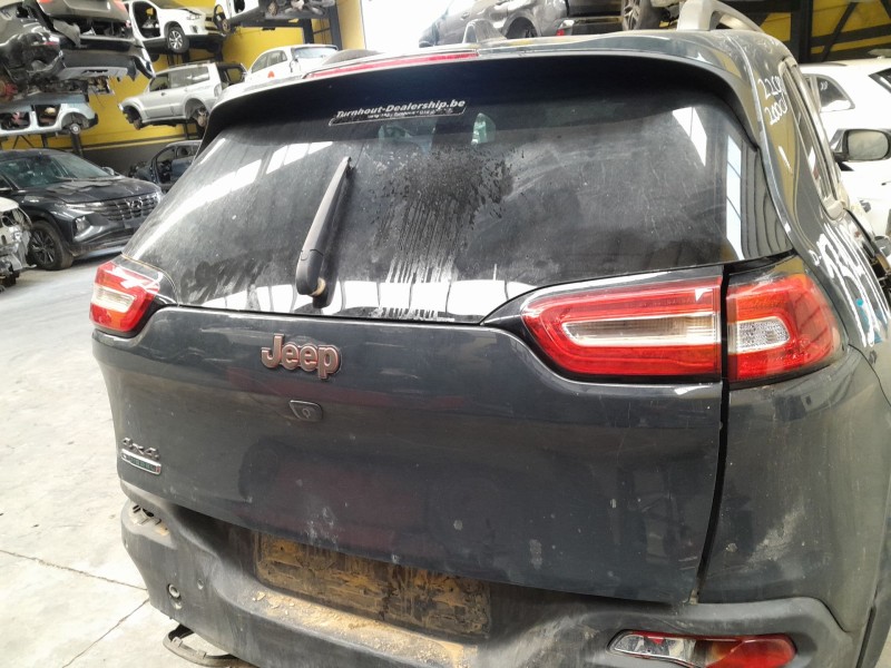 Recambio de porton trasero para jeep cherokee (kl) 2.2 crd 4x4 referencia OEM IAM   