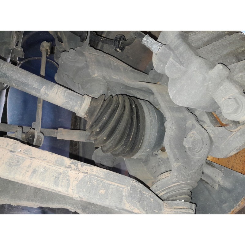 Recambio de mangueta delantera izquierda para jeep cherokee (kl) 2.2 crd 4x4 referencia OEM IAM   