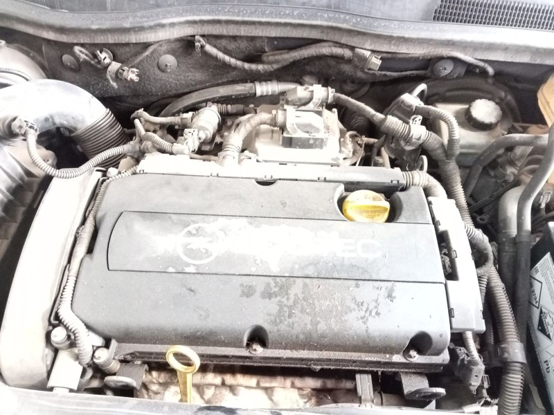 opel astra h (a04) del año 2008