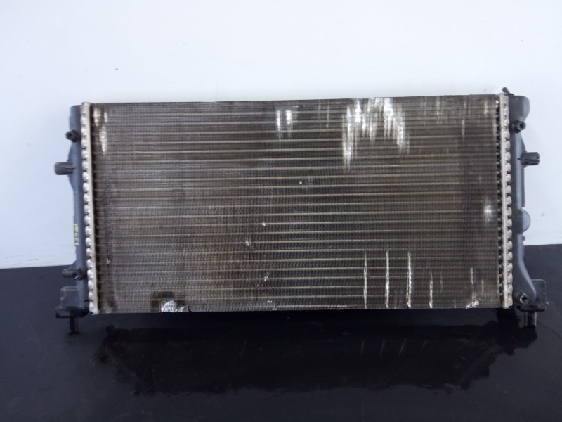 Recambio de radiador agua para skoda fabia active referencia OEM IAM 6R01212530 2932600 