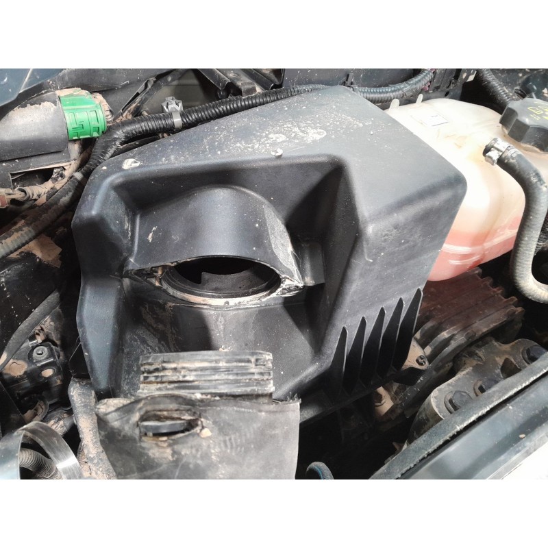 Recambio de filtro aire para jeep cherokee (kl) 2.2 crd 4x4 referencia OEM IAM   