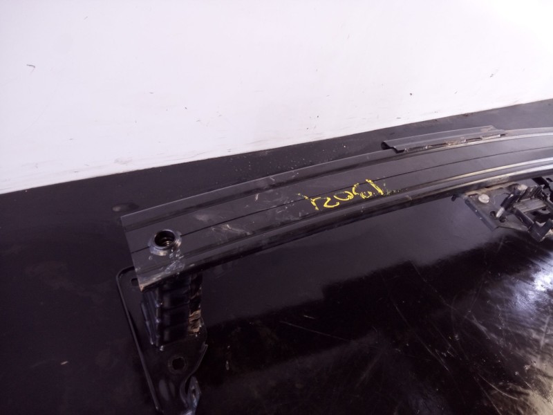 Recambio de refuerzo paragolpes delantero para skoda fabia active referencia OEM IAM   