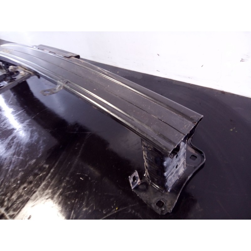 Recambio de refuerzo paragolpes delantero para skoda fabia active referencia OEM IAM   