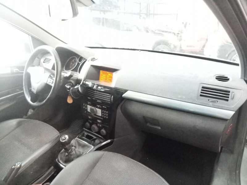 opel astra h ber. del año 2010