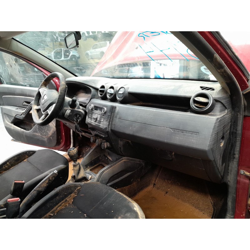 dacia duster (hm_) del año 2017