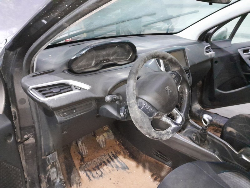 peugeot 2008 i (cu_) del año 2018