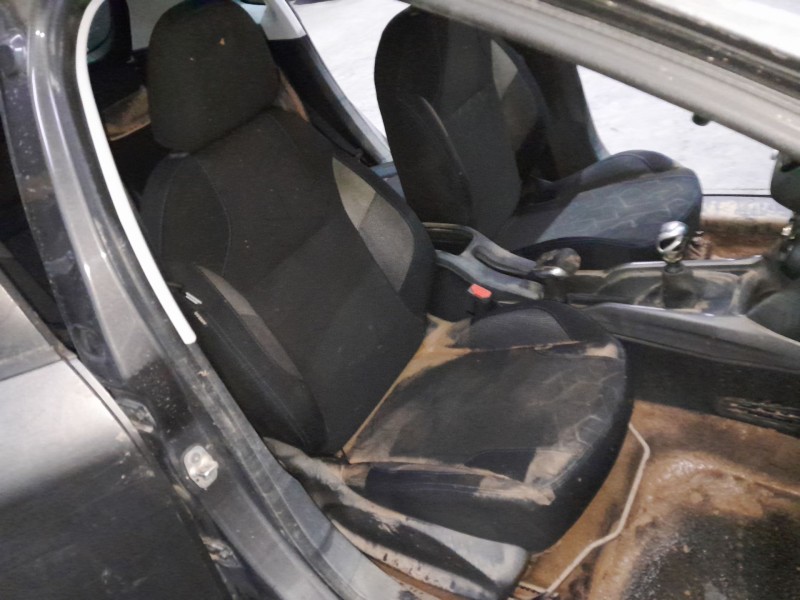 peugeot 2008 i (cu_) del año 2018