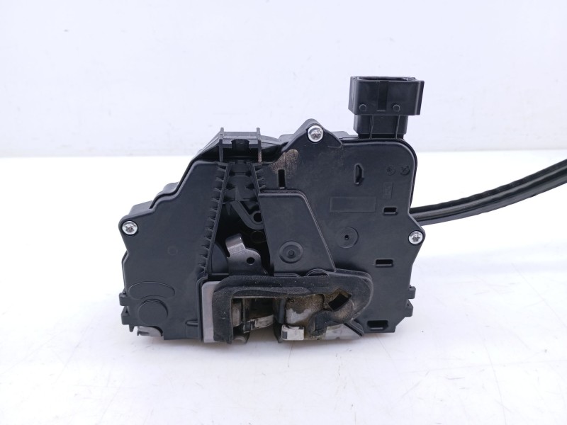 Recambio de cerradura puerta delantera derecha para fiat ducato chasis cabina 33 (290) 130 (rs: 3000 mm) (l1) referencia OEM IAM