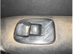 MANDO ELEVALUNAS TRASERO DERECHO 