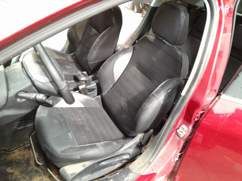 peugeot 2008 i (cu_) del año 2015