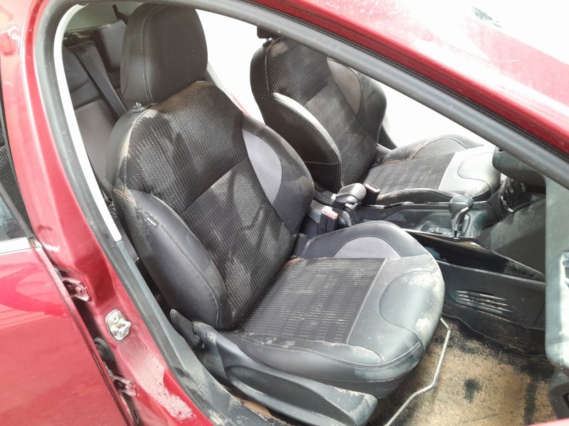 peugeot 2008 i (cu_) del año 2015