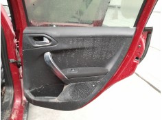 GUARNECIDO PUERTA TRASERA DERECHA 