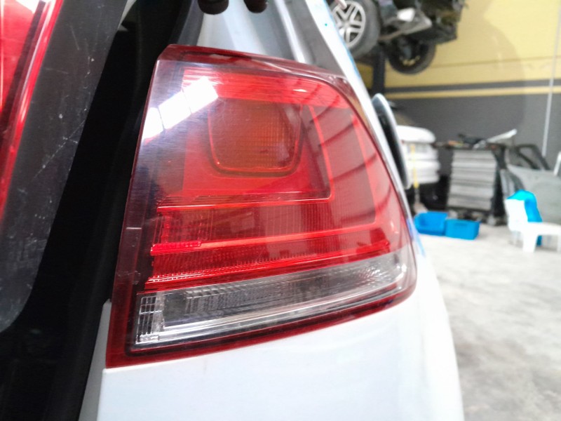 Recambio de piloto trasero derecho para volkswagen golf vii (5g1, bq1, be1, be2) 1.2 tsi referencia OEM IAM   