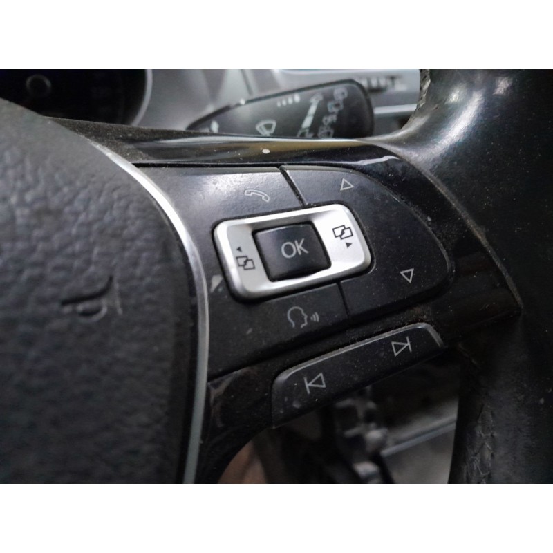 Recambio de volante para volkswagen golf vii (5g1, bq1, be1, be2) 1.2 tsi referencia OEM IAM   