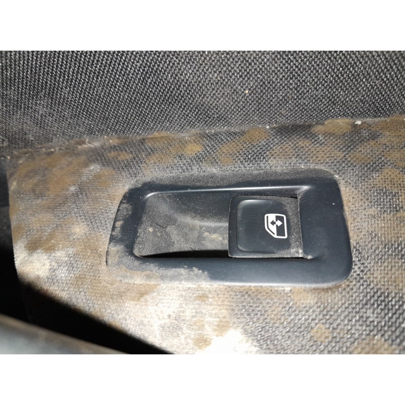 Recambio de mando elevalunas delantero derecho para volkswagen golf vii (5g1, bq1, be1, be2) 1.2 tsi referencia OEM IAM   