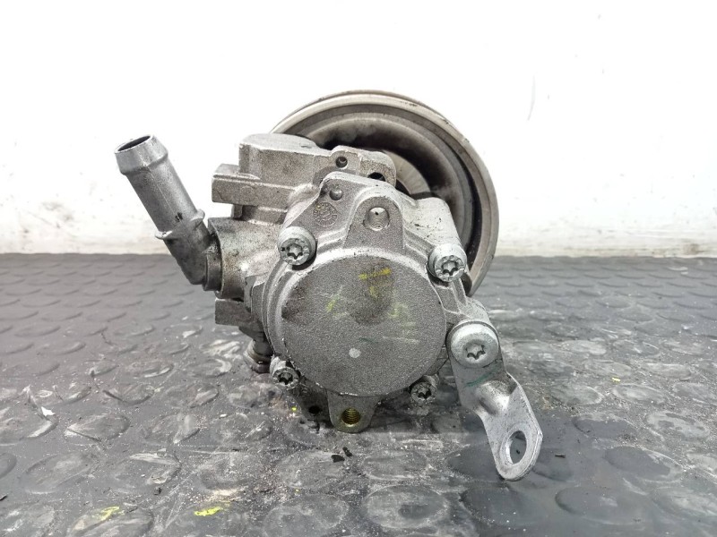 Recambio de bomba direccion para bmw x1 (e84) sdrive 20d referencia OEM IAM 678045902  P3-B4-9-3