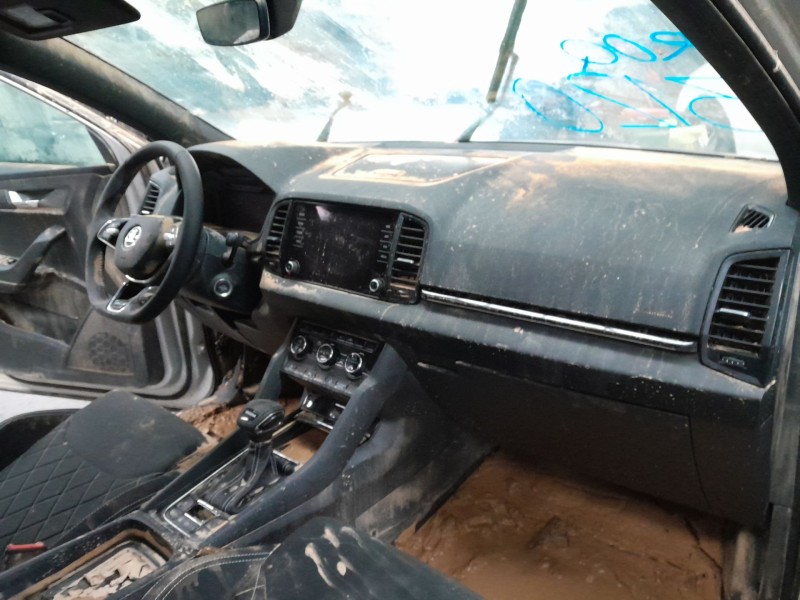 skoda karoq (nu7, nd7) del año 2022