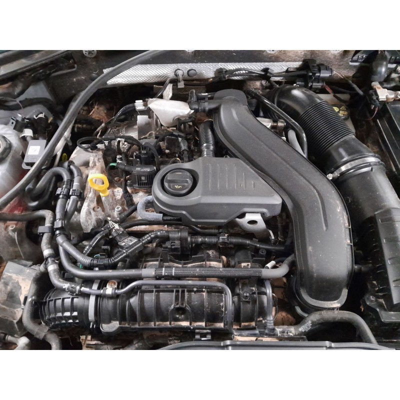 volkswagen t-roc (a11, d11) del año 2023