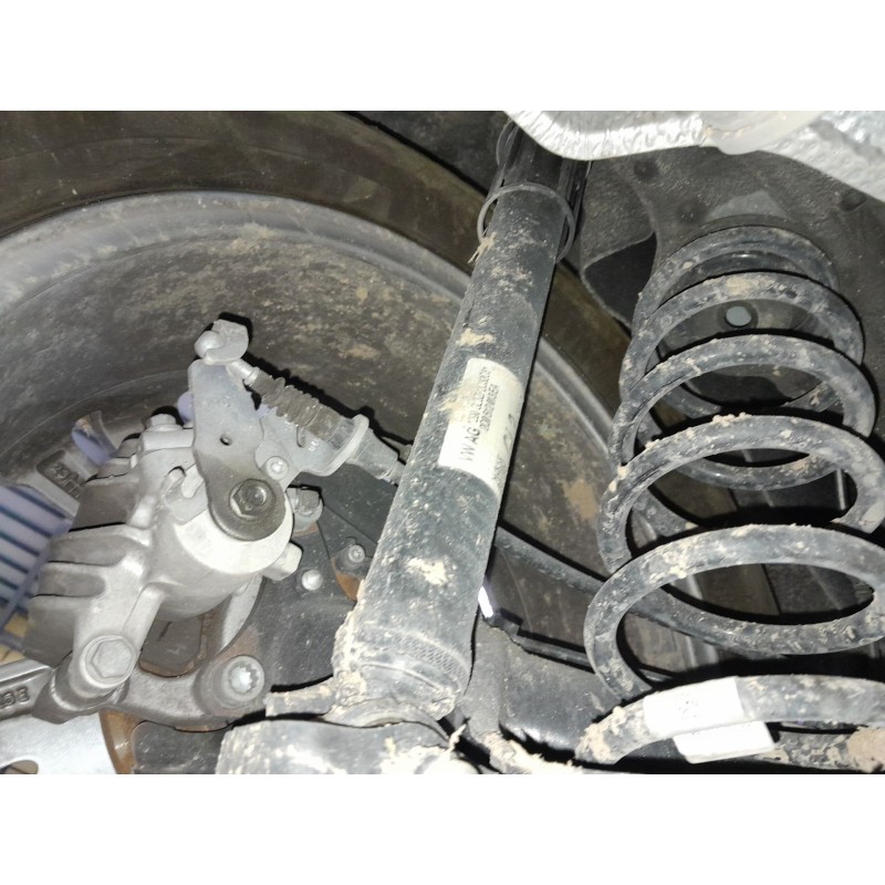 Recambio de amortiguador trasero izquierdo para volkswagen taigo (cs1) 1.0 tsi referencia OEM IAM   