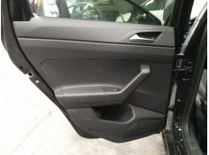 GUARNECIDO PUERTA TRASERA IZQUIERDA 