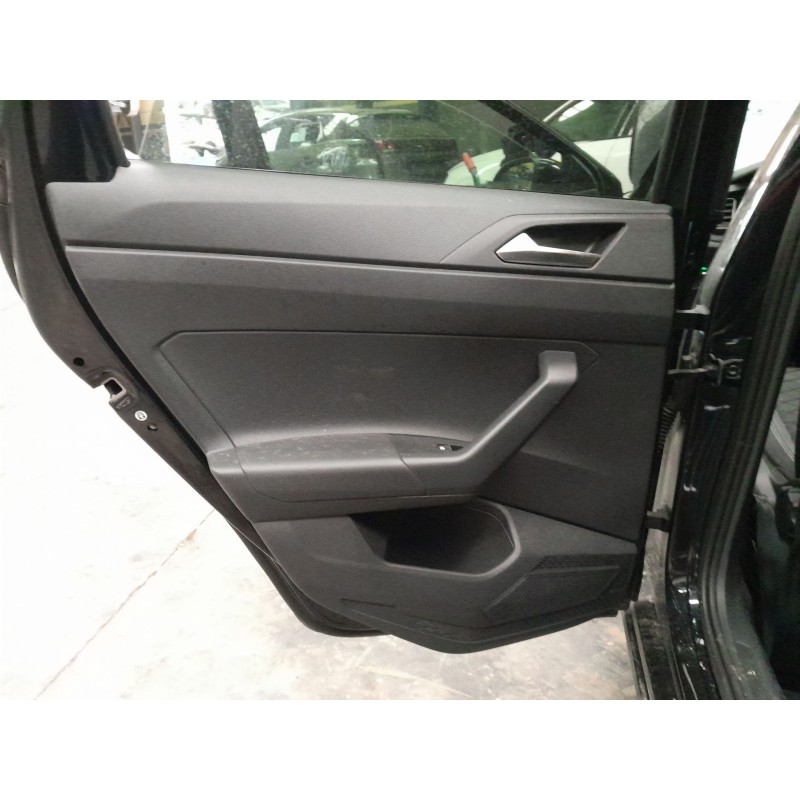 Recambio de guarnecido puerta trasera izquierda para volkswagen taigo (cs1) 1.0 tsi referencia OEM IAM   
