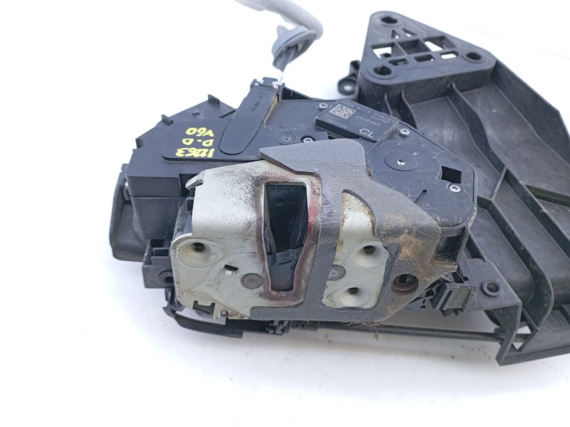 Recambio de cerradura puerta delantera derecha para volvo v60 kombi kinetic referencia OEM IAM   