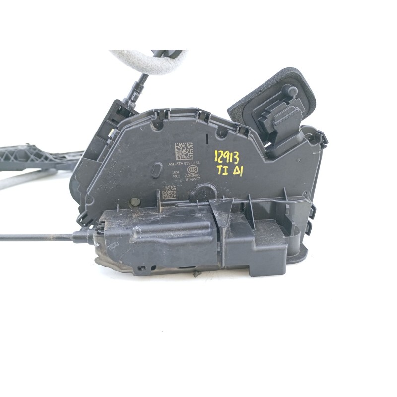 Recambio de cerradura puerta trasera izquierda para audi a1 sportback (gba) 30 s-line referencia OEM IAM 5TA839015L  